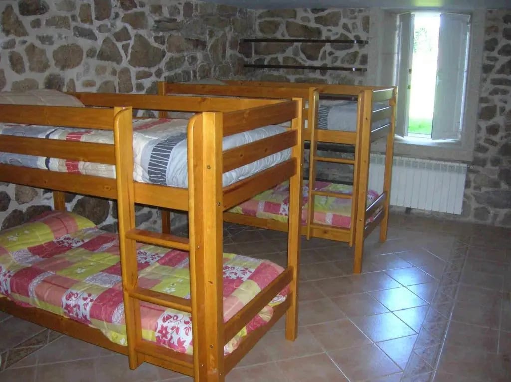 Pensión Albergue de Logrosa. — 5