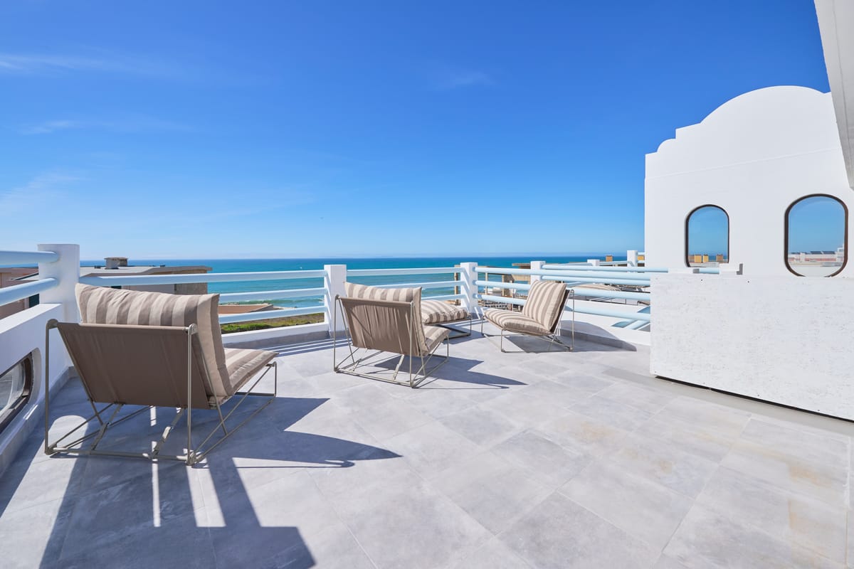 Wander Surf House — 4