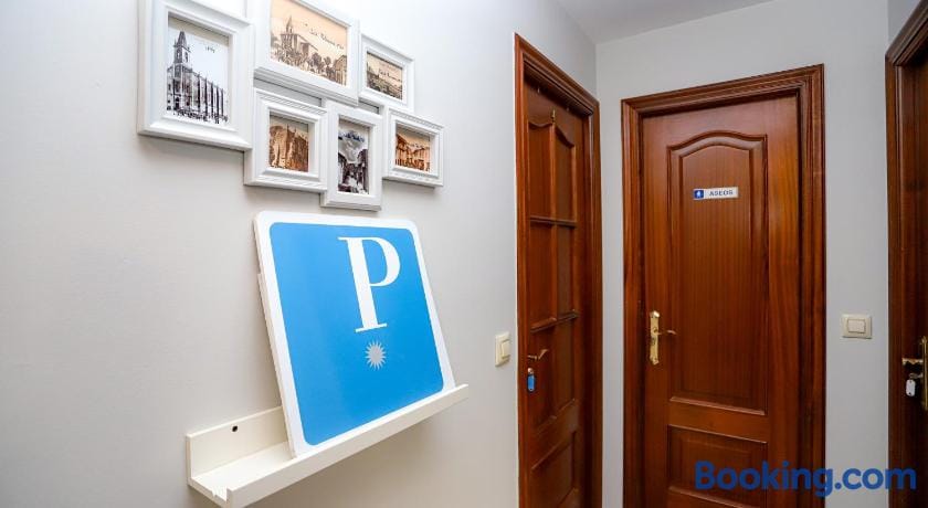 Pension Caldas — 1