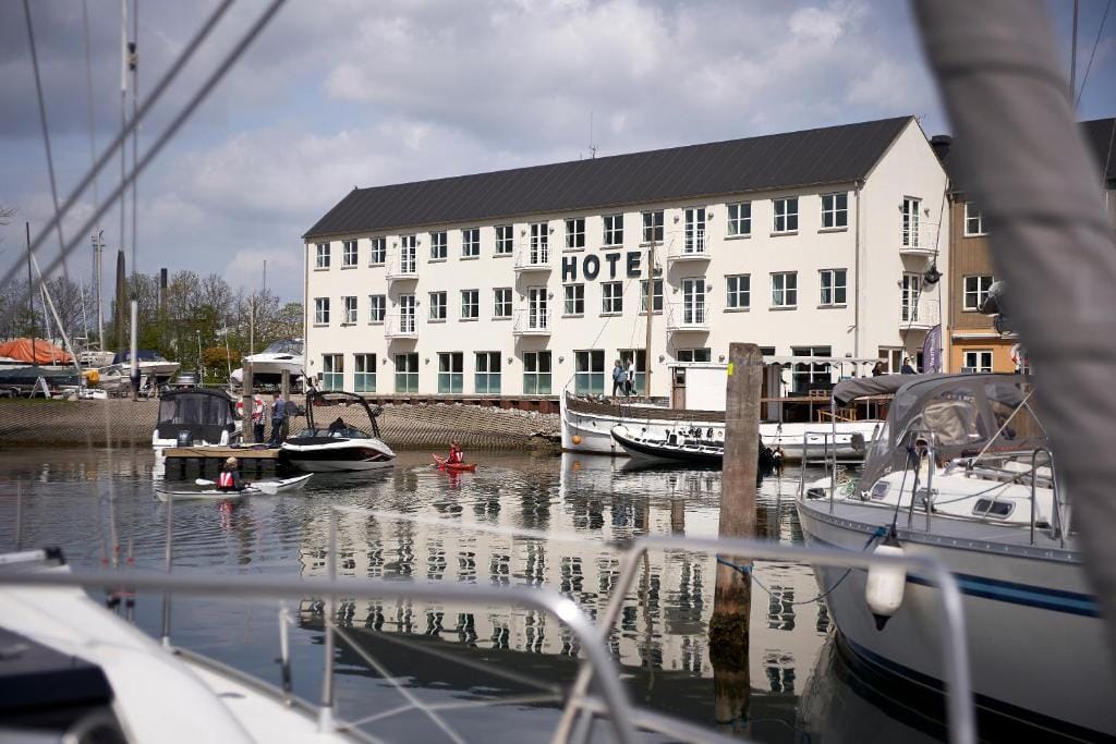 BB-Hotel Aarhus Havnehotellet — 1