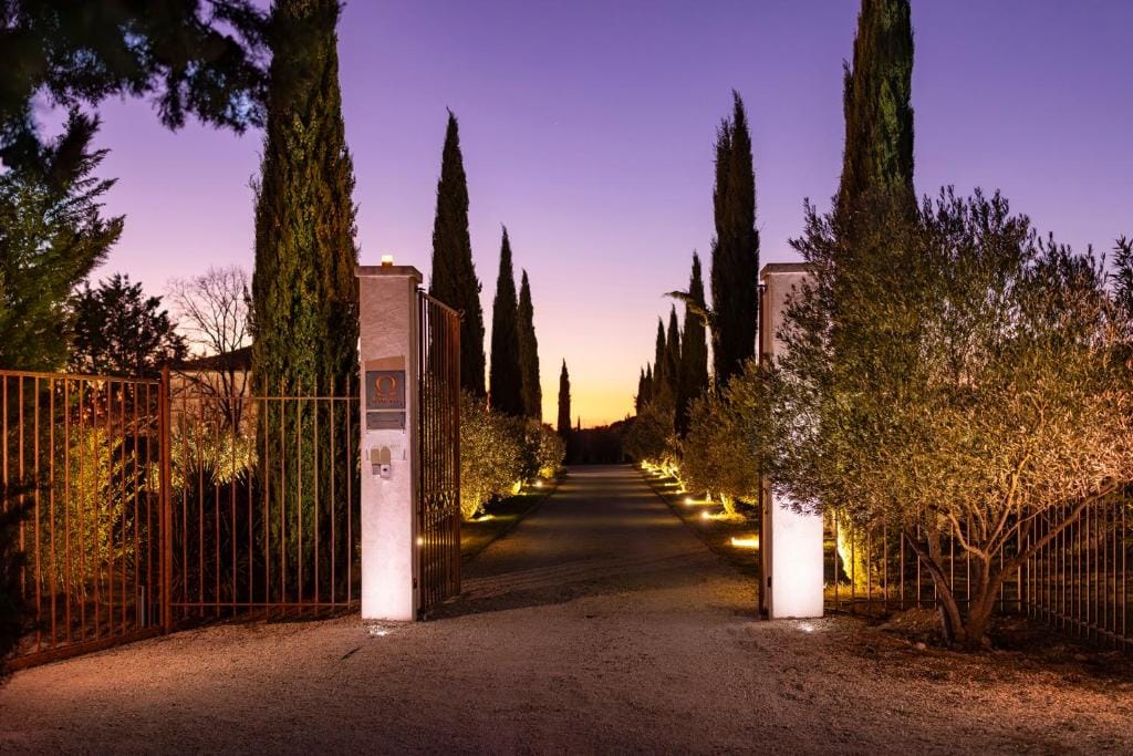 La Bastide de Damien, 5 clefs Demeure d'Exception et Table Remarquable dans le guide Teritoria, JACUZZI Privatif, Cuisine étoilée Dominique Frérard — 2