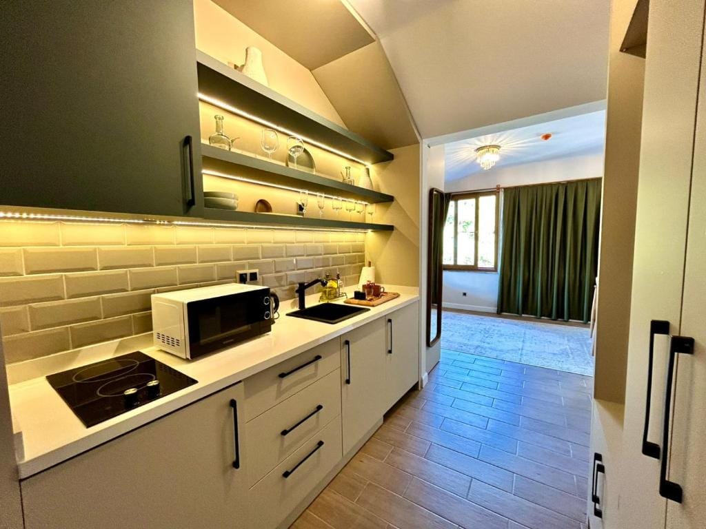 Castello By Mediterra Hotel — 5