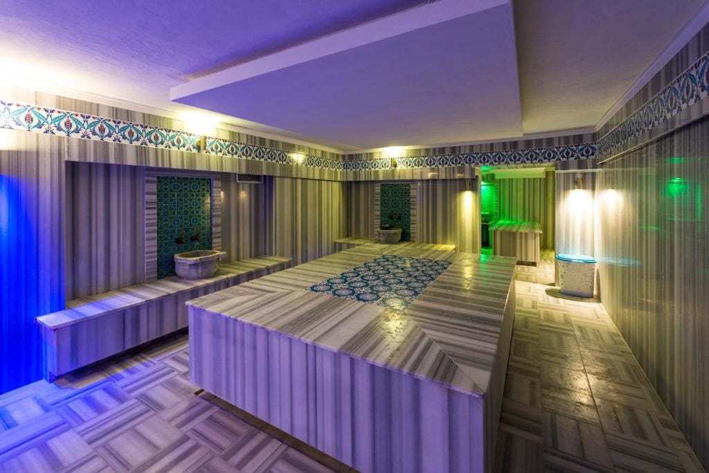 Kleopatra Life Hotel — 2