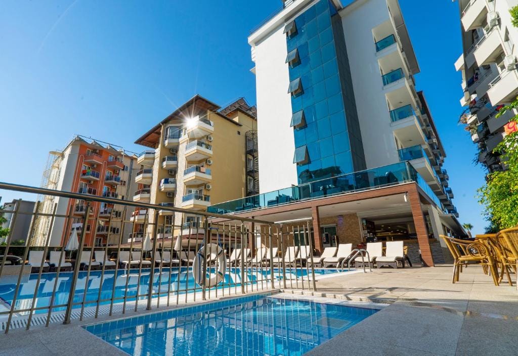 Kleopatra Life Hotel — 4