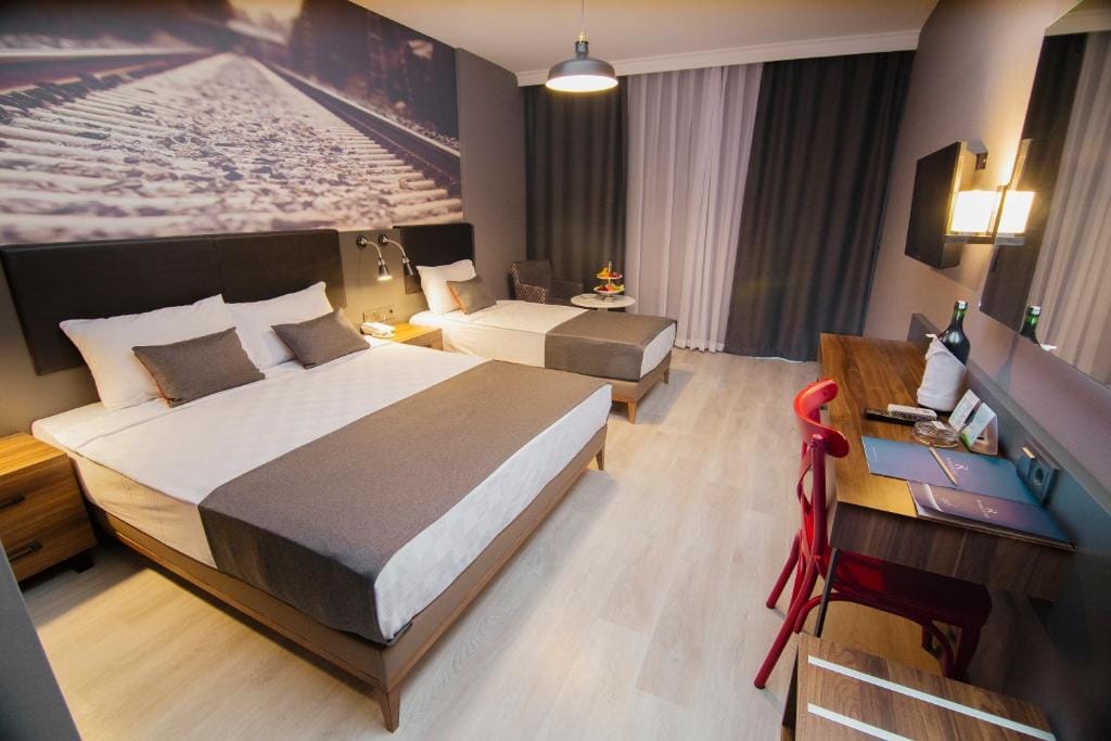Ramira City Hotel - Adult Only (16+) — 2