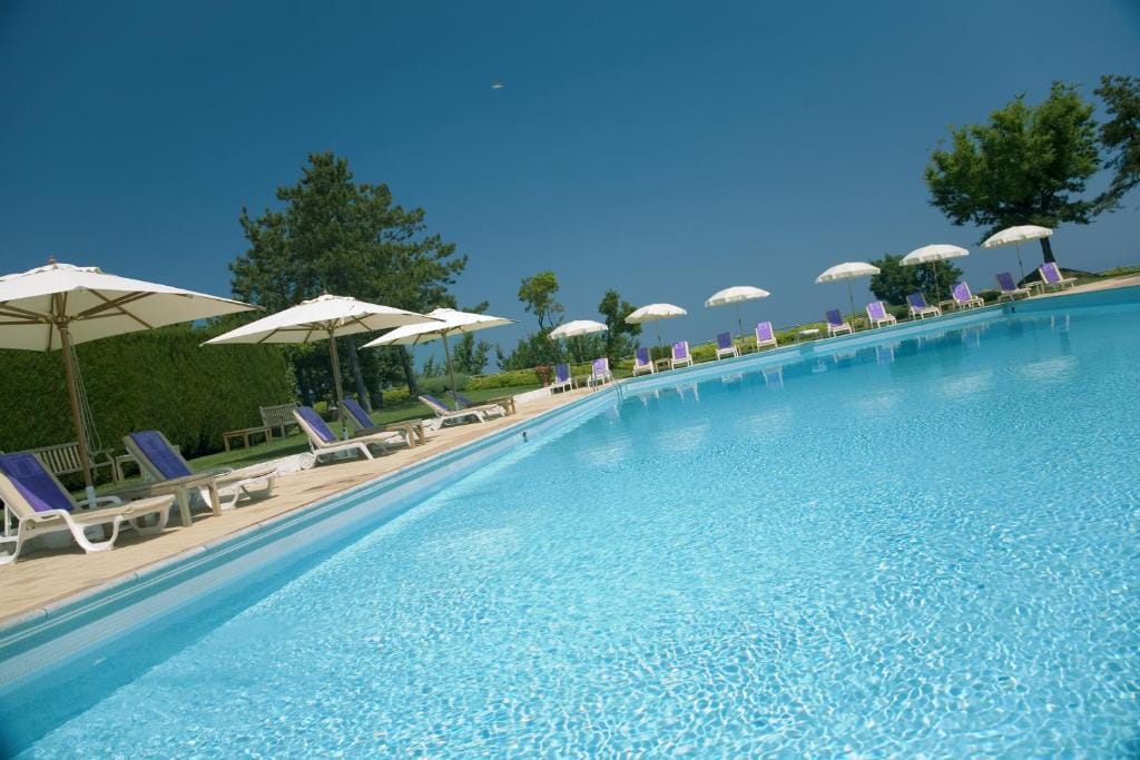 Hotel Emilia — 2