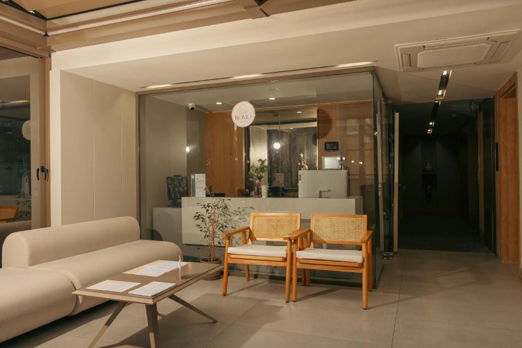 Bomo Suites — 5