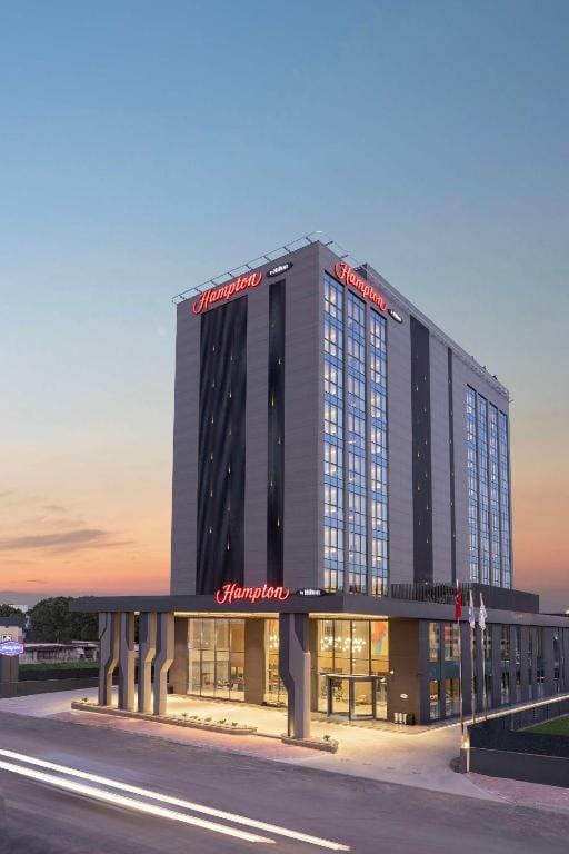 Hampton by Hilton Antalya Airport — 4