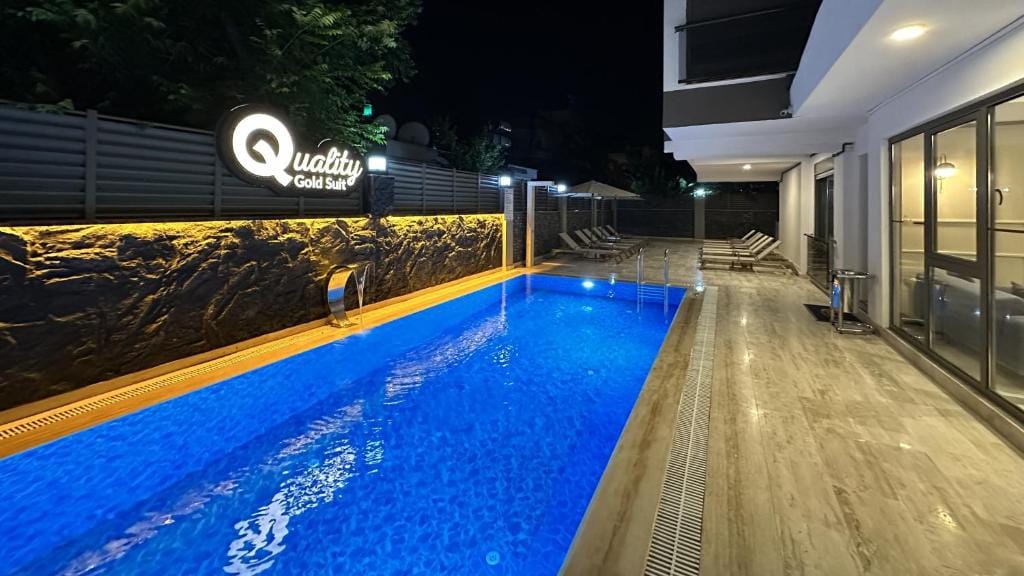 Quality Gold Suite Hotel — 3