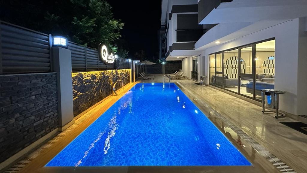 Quality Gold Suite Hotel — 4