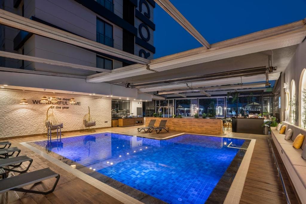 RODINN Park Hotel — 4
