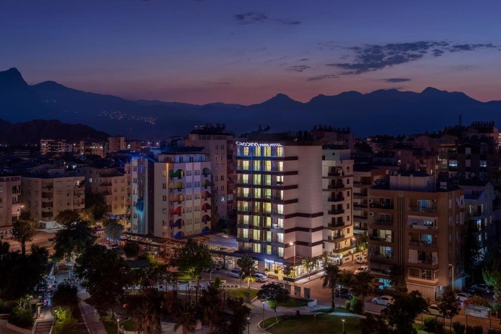 RODINN Park Hotel — 5