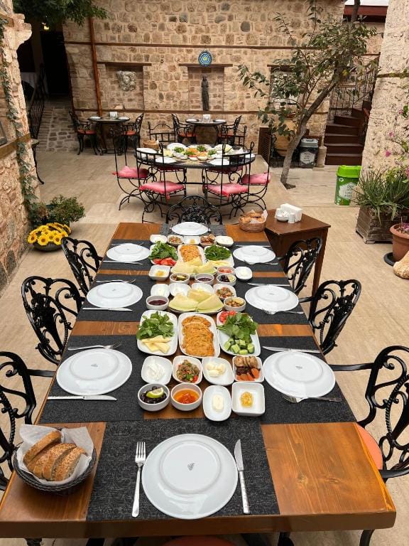 White Garden Hotel-Adult Only — 4