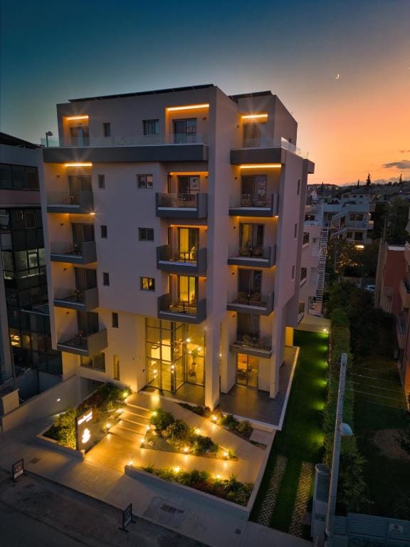 Wellnest Hotel — 3