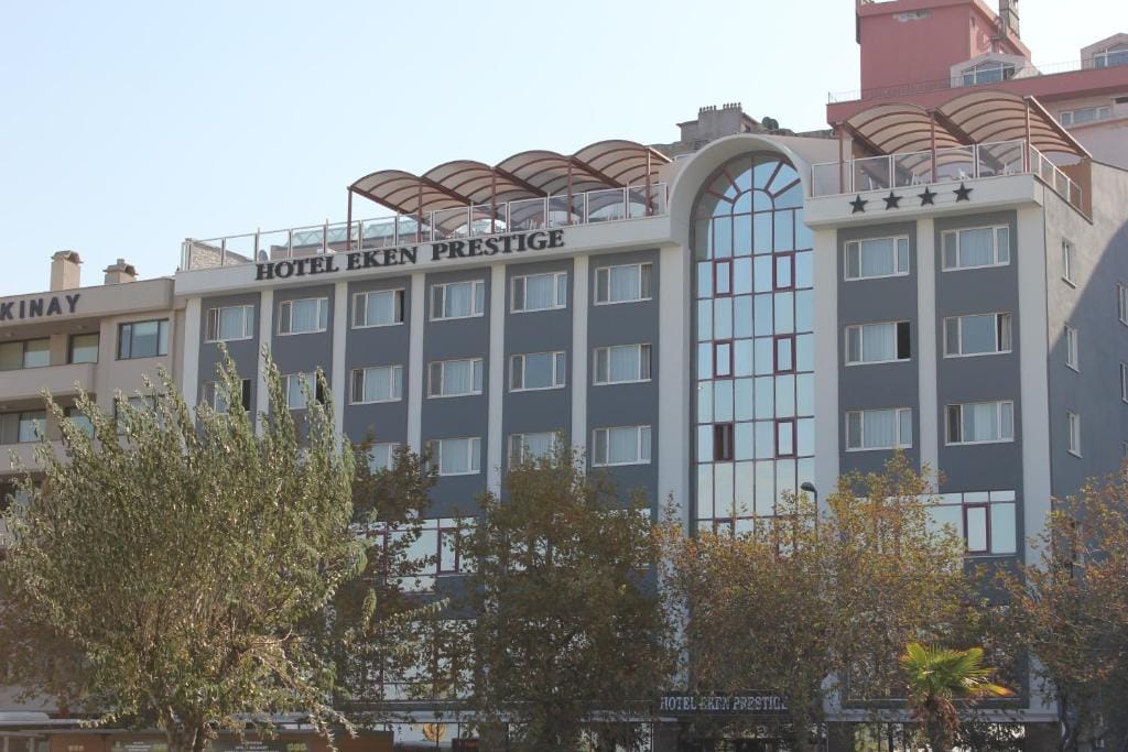 Hotel Eken Prestige — 1