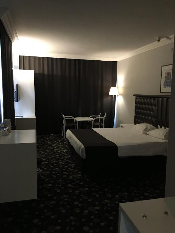Hotel Eken Prestige — 5