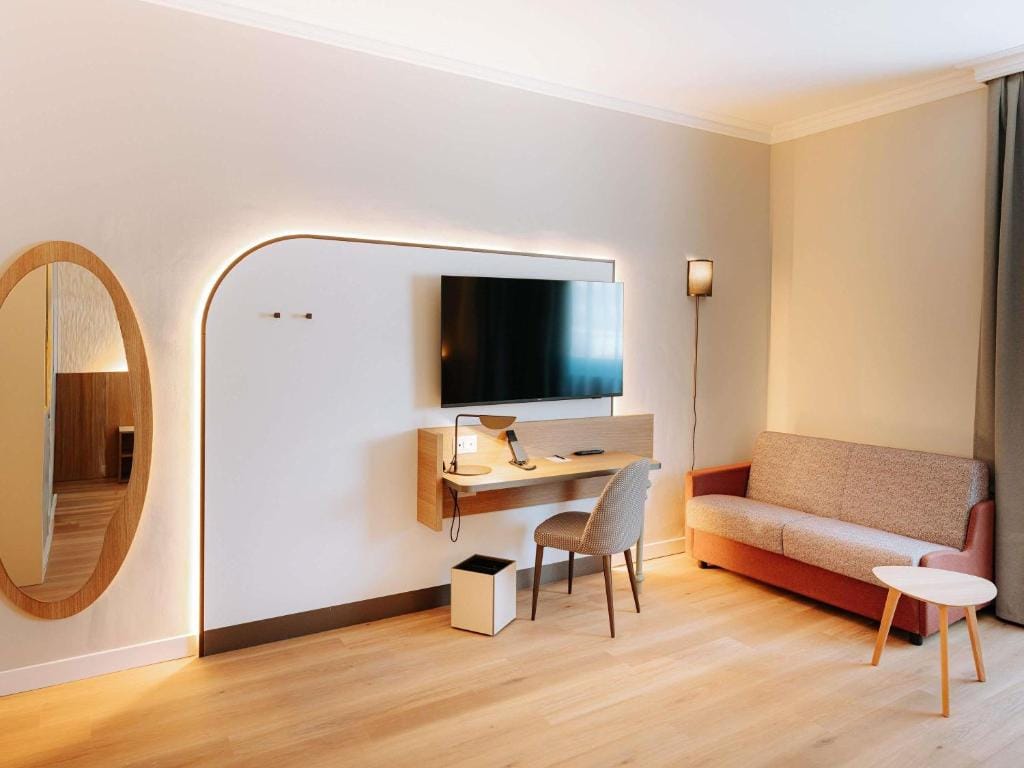 Mövenpick Hotel Bari — 3