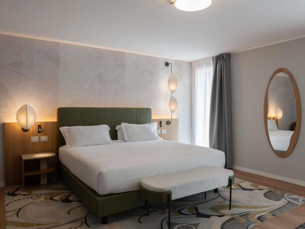 Mövenpick Hotel Bari — 4