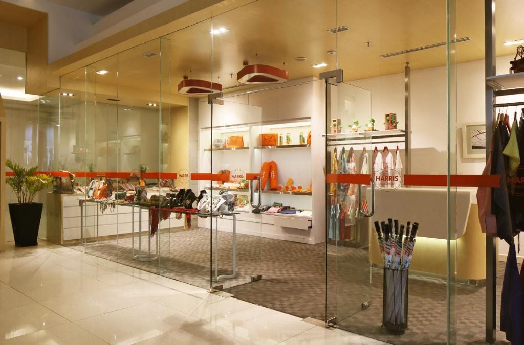 HARRIS Hotel & Conventions Bekasi — 3