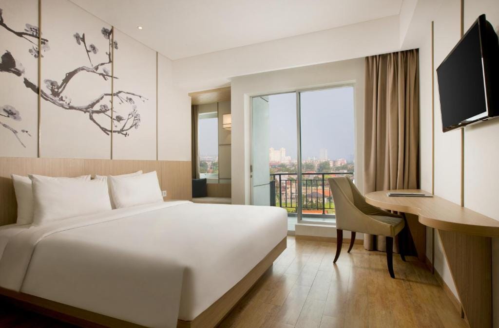 Hotel Santika Mega City Bekasi — 2