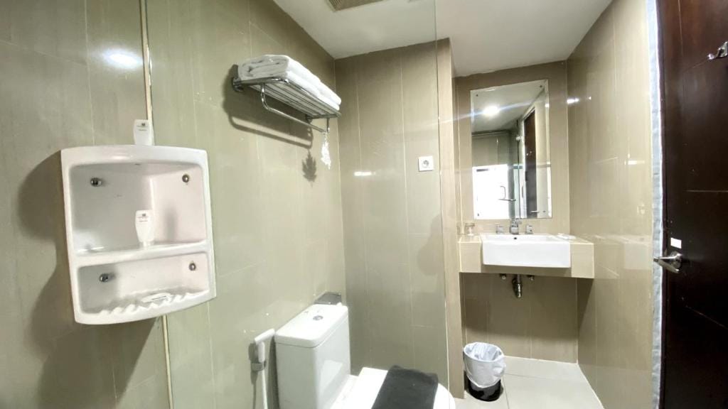 Merapi Merbabu Hotels Bekasi — 3