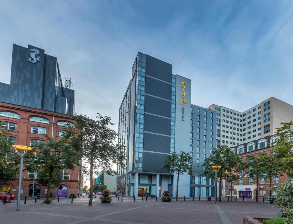 Maldron Hotel Belfast City — 1