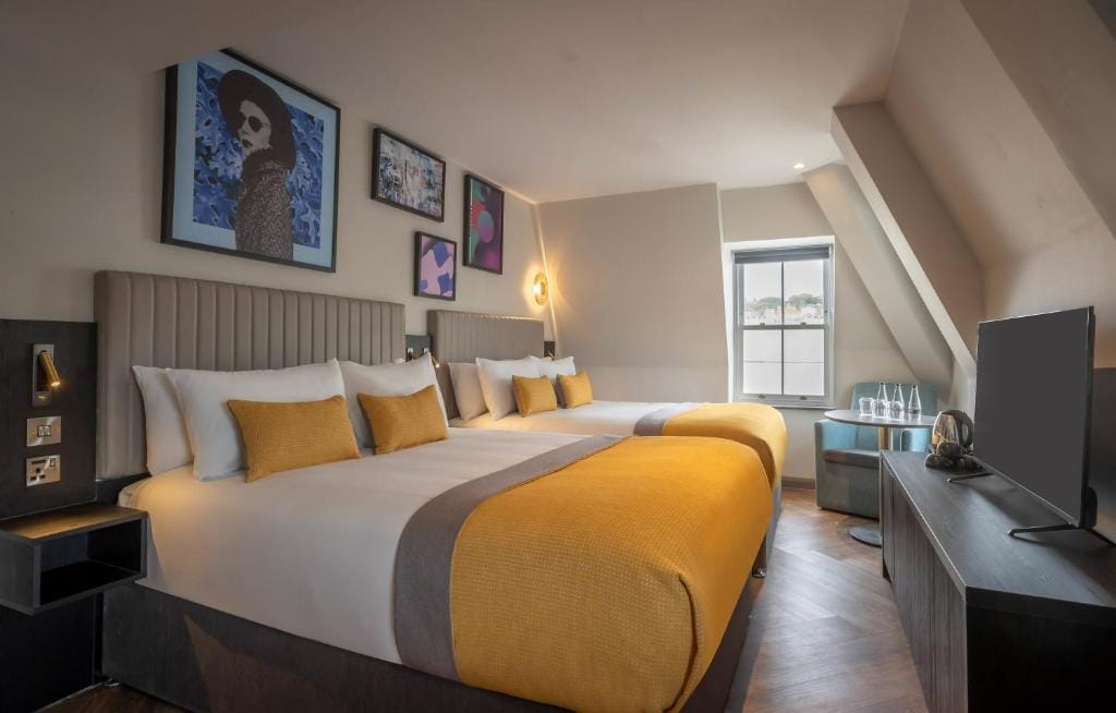 Maldron Hotel Brighton City Centre — 2
