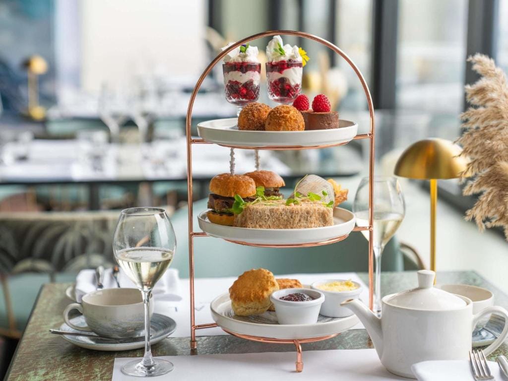 Mercure Brighton Seafront Hotel — 5
