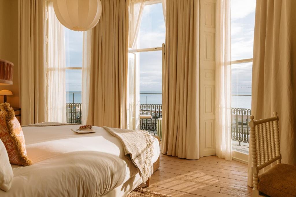 No.124 by GuestHouse, Brighton — 2
