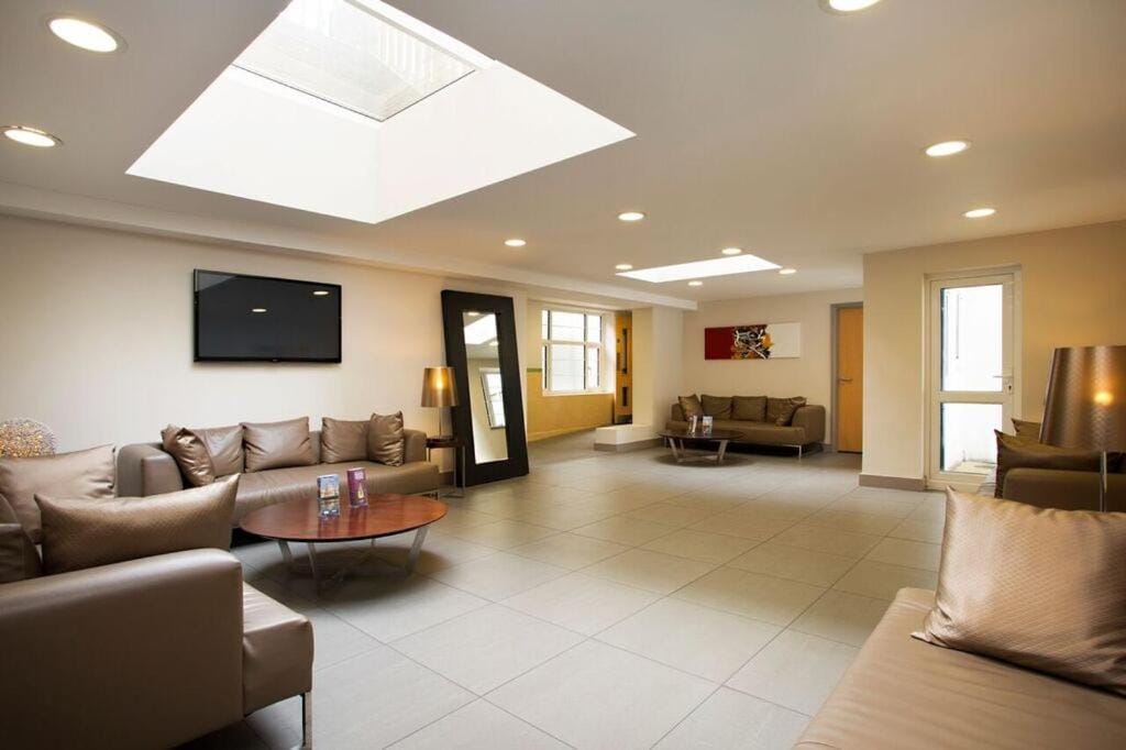 The Mitre Hotel Brighton — 5