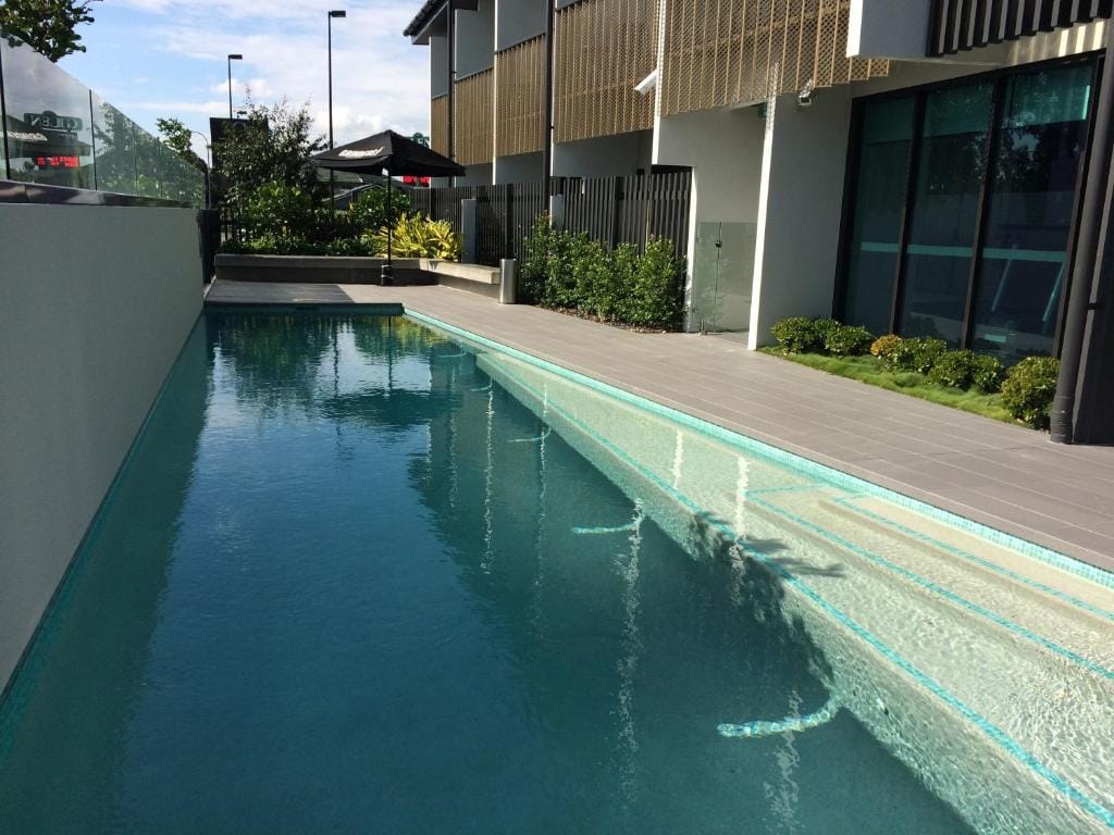 The Glen Hotel and Suites — 4