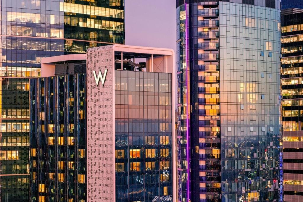 W Brisbane — 4