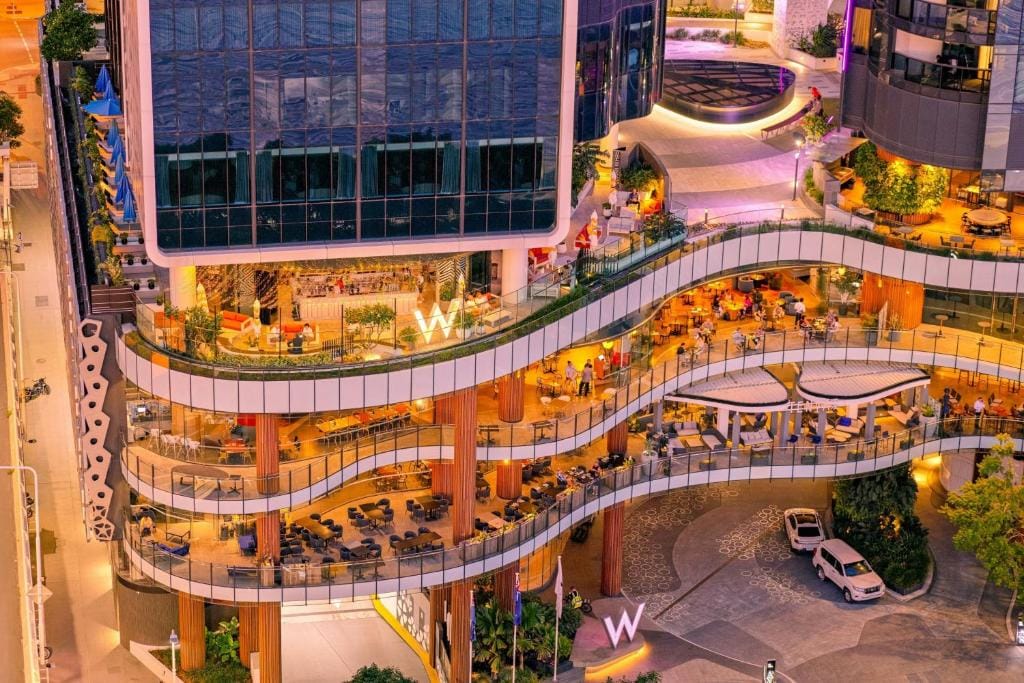 W Brisbane — 5