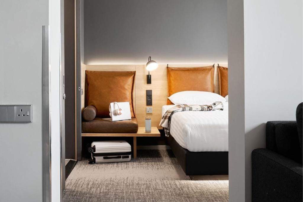 Moxy Bristol — 2