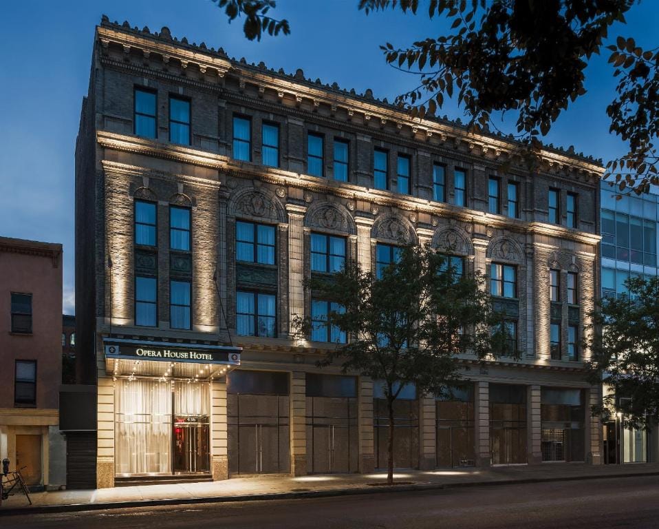 Opera House Hotel — 1