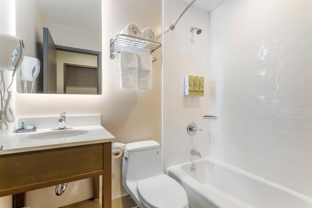 Best Western Brooklyn-Coney Island Inn — 3