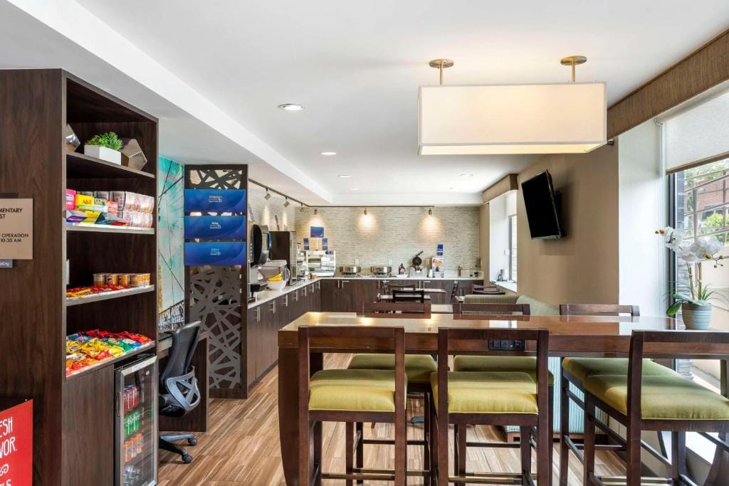Best Western Brooklyn-Coney Island Inn — 4