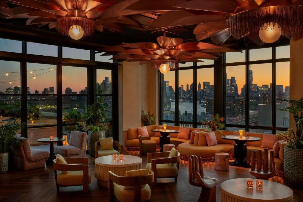 Moxy Brooklyn Williamsburg — 1