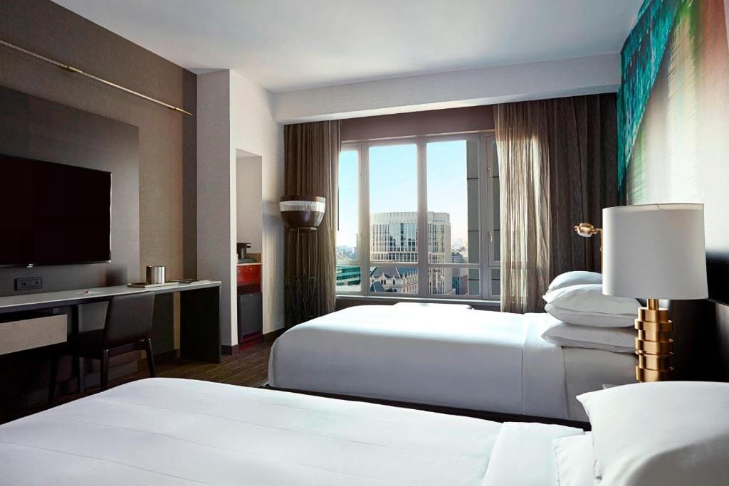 New York Marriott at the Brooklyn Bridge — 2