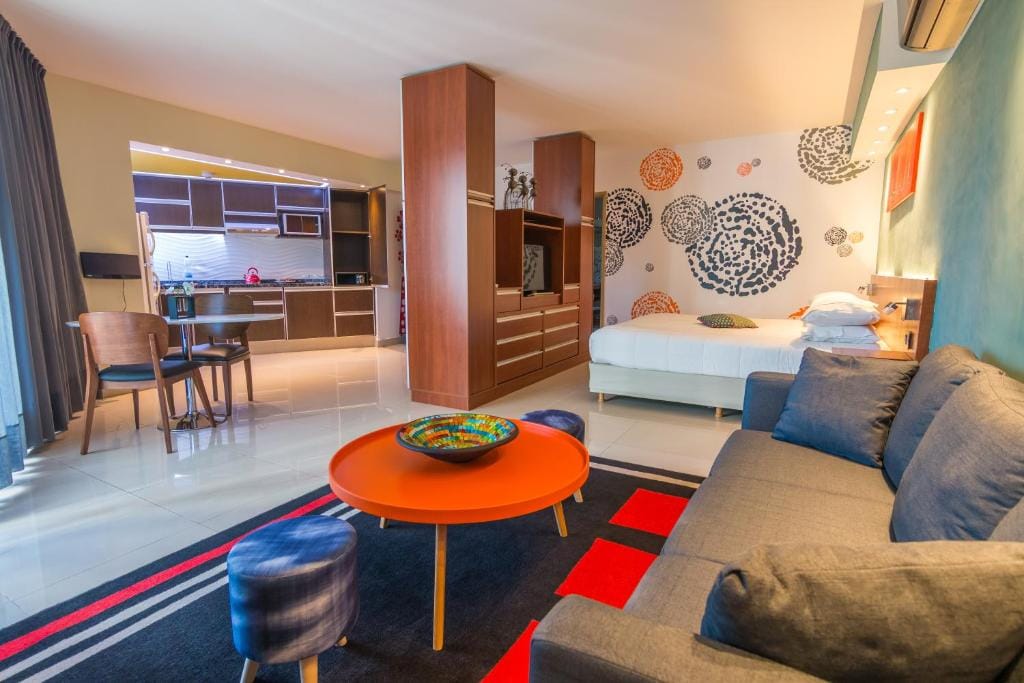 Shoshana Hotel Boutique — 4