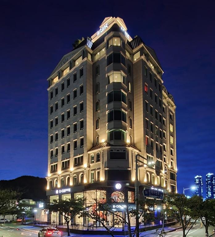 AG405 Hotel — 5
