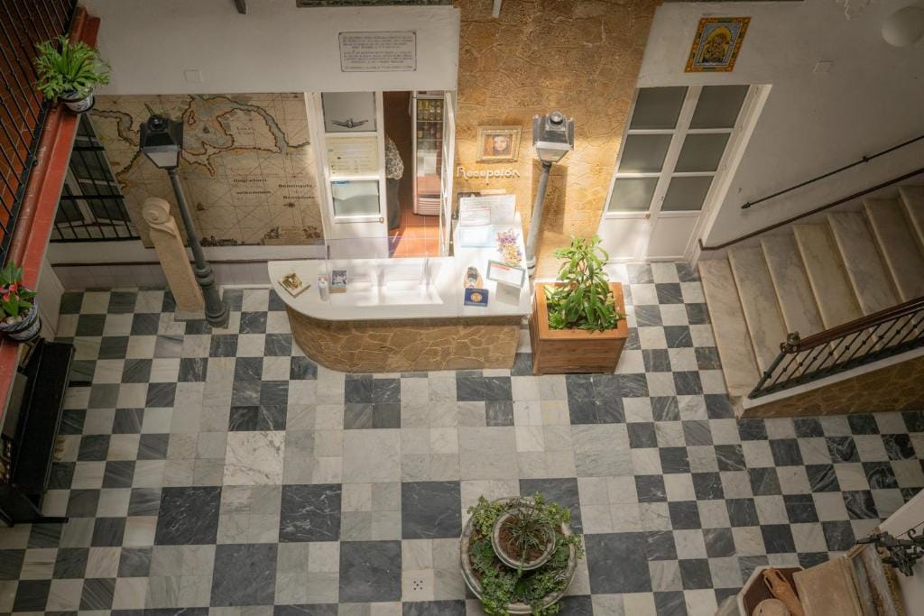 Hotel Alquimia Cadiz — 2