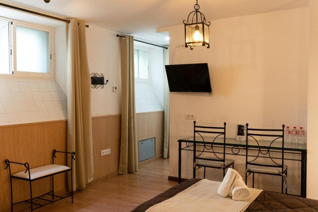 Hotel Alquimia Cadiz — 4