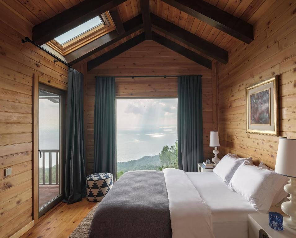 Simurg Inn — 2