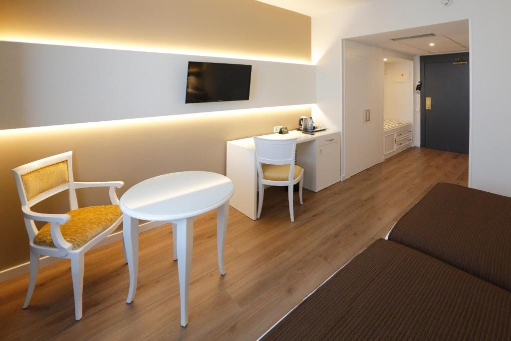 Sercotel Alfonso XIII — 4