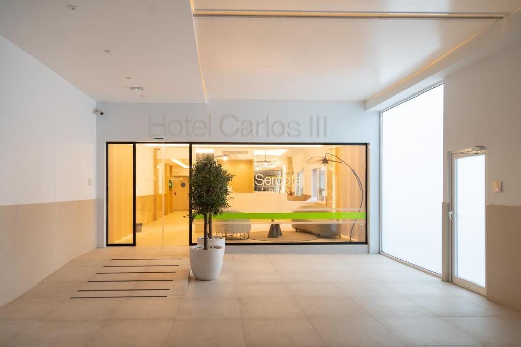 Sercotel Carlos III — 1