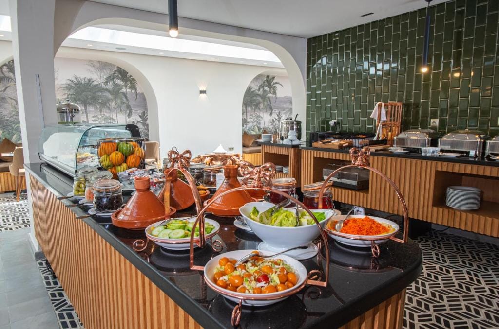 DownTown Hotel Maârif Casablanca By TSA — 4