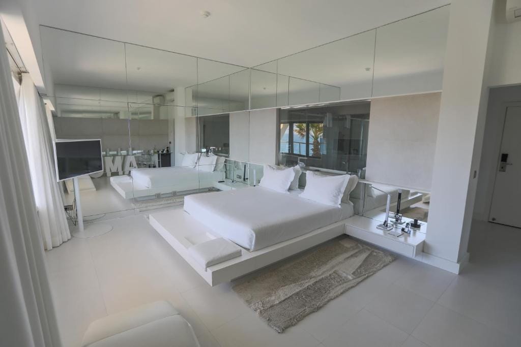 Farol Hotel — 2