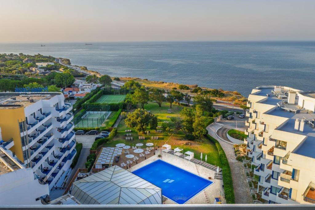 Hotel Pestana Cascais Ocean & Conference Aparthotel — 1