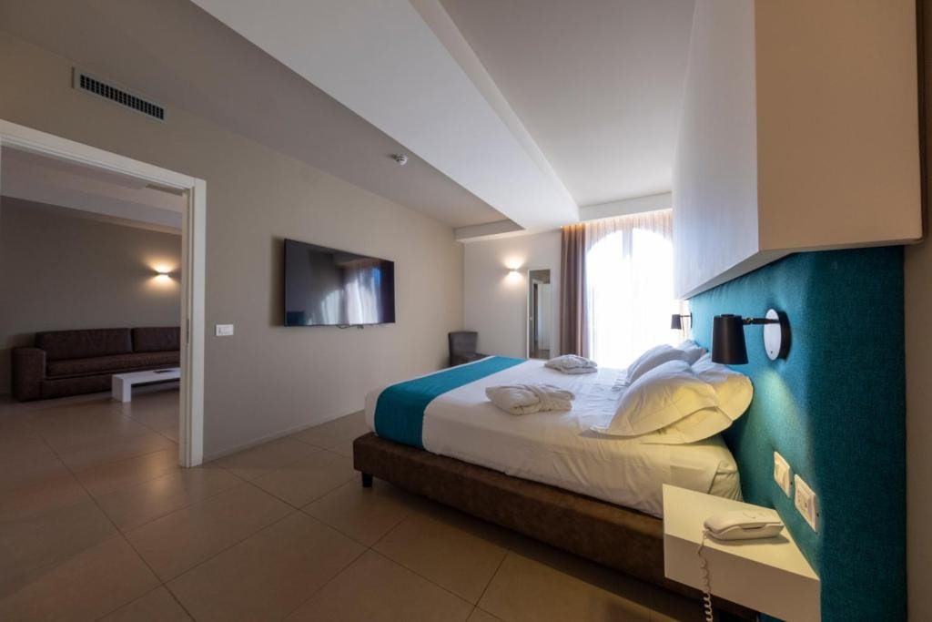 Airone City Hotel — 3